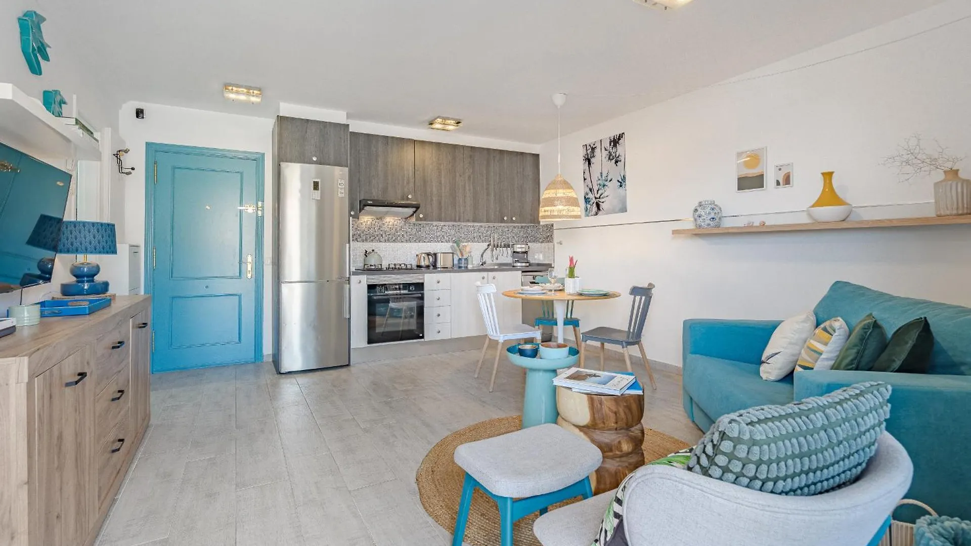 Casa Azul-Modern Apartment - Boutique-Style - Adeje - By Feel Your Holidays 아데제
